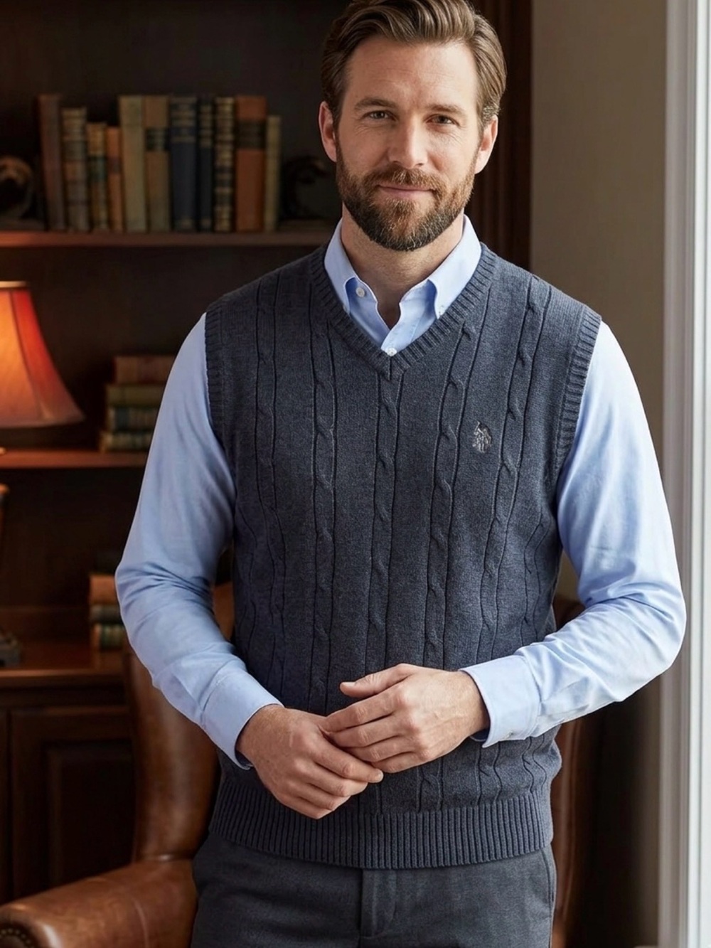 US polo ASSN men’s new sweater vest new with tags NWT